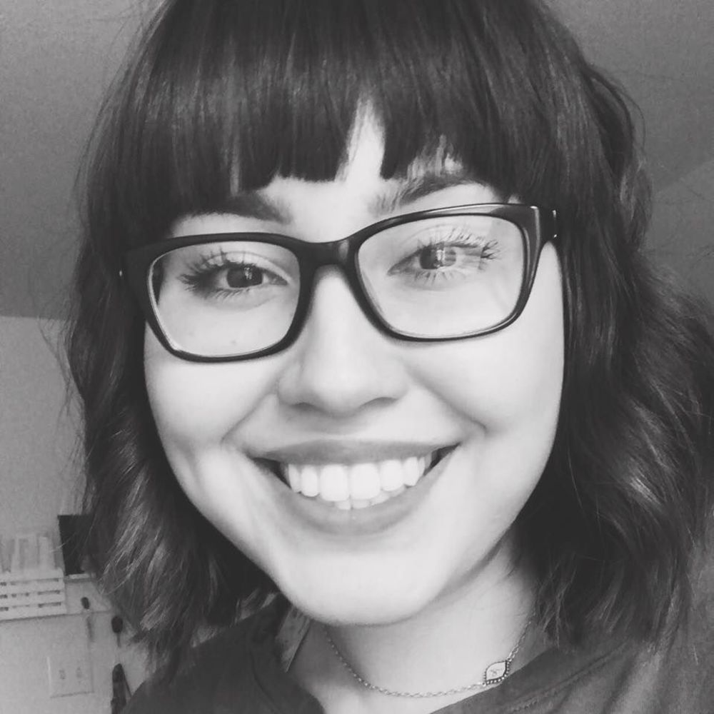 Meet your Posher, Angie